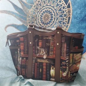 Charles Wysocki "Classic Tails" Tote Bag With Cat Artwork.